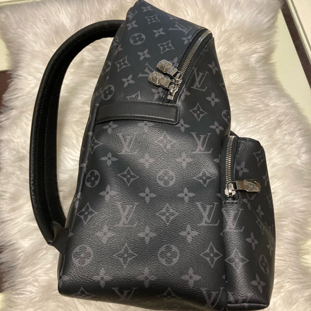 Louis Vuitton Monogram Eclipse Discovery - image 5